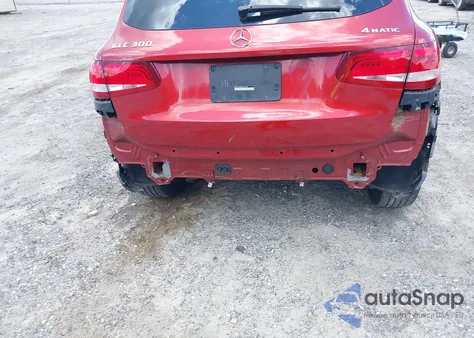 2016 Mercedes-Benz Glc 300 4Matic from USA, damaged, VIN WDC0G4KBXGF018198